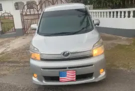 2011 Toyota Voxy