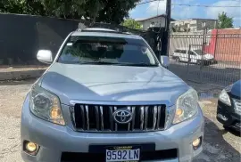 2013 TOYOTA PRADO
