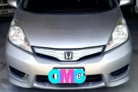 Honda Fit Shuttle 2012