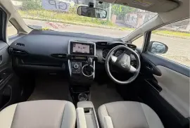 Newly imported 2017 Toyota Wish