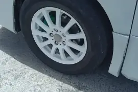 Toyota Voxy 2010
