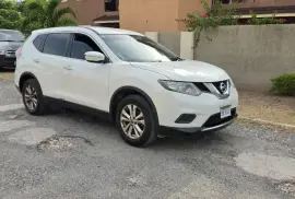 2016 NISSAN XTRAIL