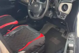 2013 Toyota Vitz