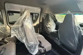2018 Toyota Hiace Commuter