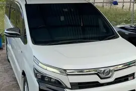 2018 Toyota Voxy