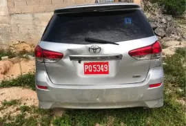 2010 Toyota Wish💕