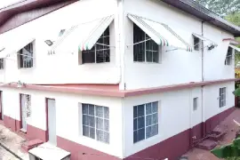 6 Bedrooms, 4 Bathrooms Home