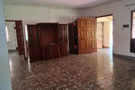 6 Bedrooms, 4 Bathrooms Home