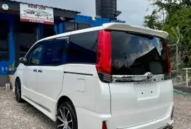 2014 Toyota Voxy