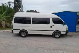 Toyota Hiace 2000