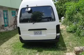 Toyota Hiace 2000