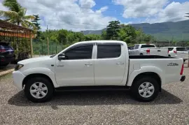 2006 Toyota Hilux