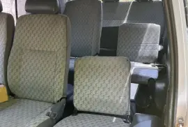 2000 Hiace