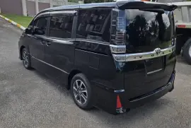 2018 Toyota Voxy