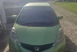 Honda Fit Hybrid 2012