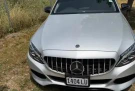 C200, 2018 Mercedes Benz