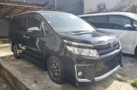 2016 Toyota Voxy