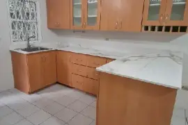 2BR/1BA GROUND FLOOR APT