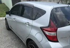 2017 silver Nissan note 