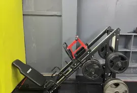 Leg Press Machine 