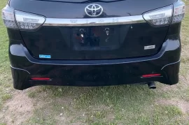 Toyota wish 2013 sport package