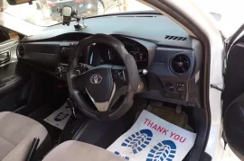 2015 Toyota Corolla Axio Hybrid
