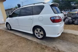 2007 toyota ipsum 240s