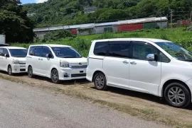 2013 /2012 Toyota voxy
