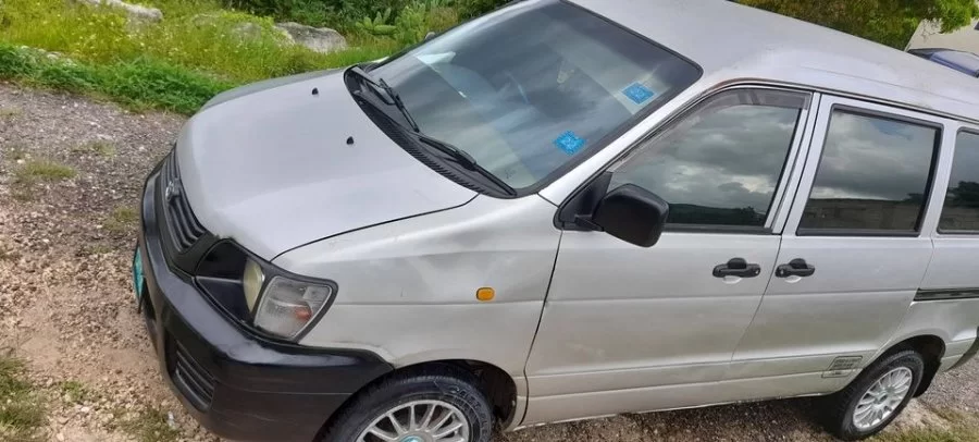 2001 toyota townace