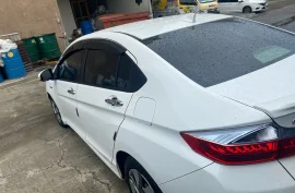 Honda Grace Sport/Hybrid 2015