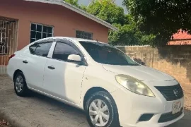 Nissan Latio 2014