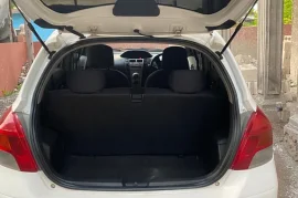 2010 toyota vitz