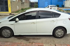 Toyota Prius Hybrid 2015