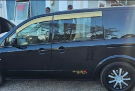 2007 nissan lafesta