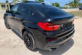 BMW x4 X-drive 35i