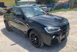 BMW x4 X-drive 35i