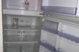 Frigidaire 14cu fridge. Plz READ Description.