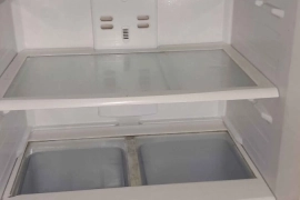 Frigidaire 14cu fridge. Plz READ Description.