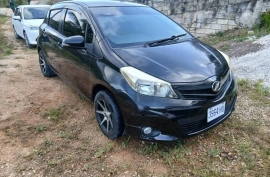 2014 vitz lady driven