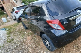 2014 vitz lady driven