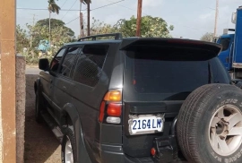 Mitsubishi Pajero 2004