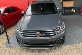 2021 VW Tiguan R
