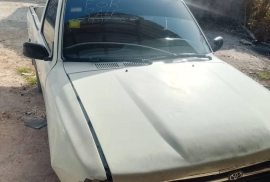 1991 Toyota pick up