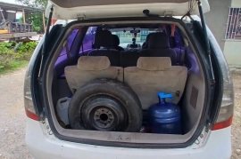 Mitsubishi Grandis 2005 no title