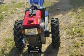Farm tractor