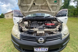 2011 NISSAN AD WAGON