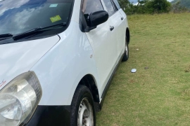 2011 NISSAN AD WAGON