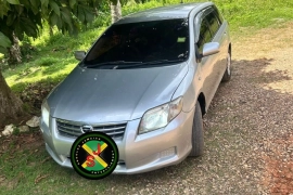 2011 Toyota Fielder 