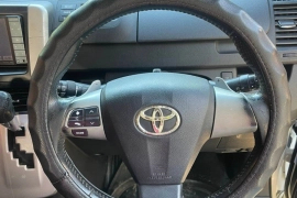 2010 Toyota Noah