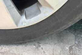 17 inch Subaru rim &amp; tyres